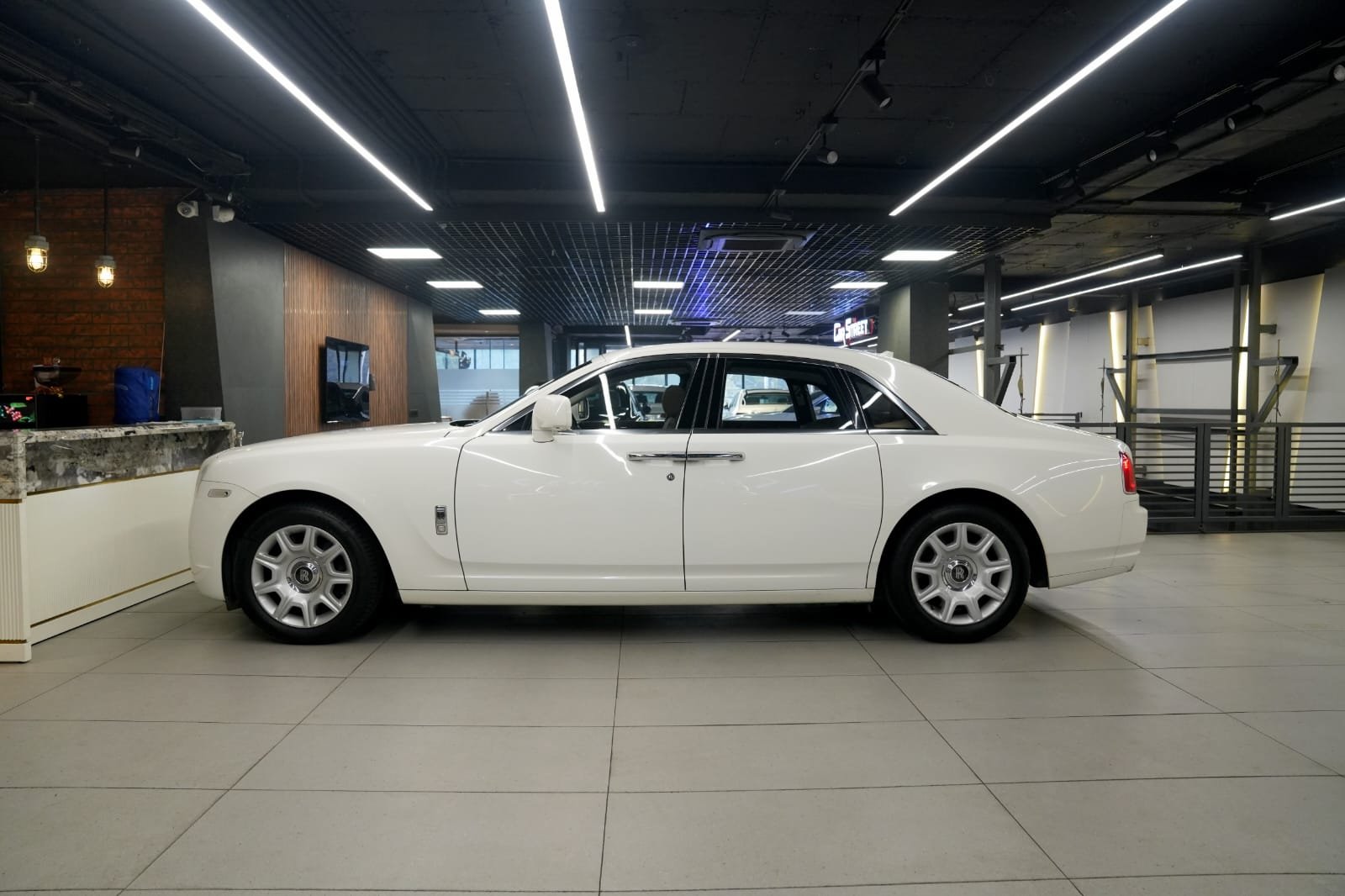 Rolls-Royce Ghost